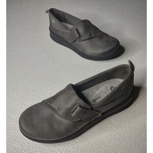 Cloudsteppers by Clarks Sillian 2.0 Ease Gray Comfort Loafers Size 5.5